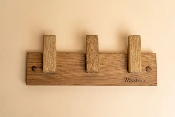 Вешалка Woodson D3, 3 крепления, дуб